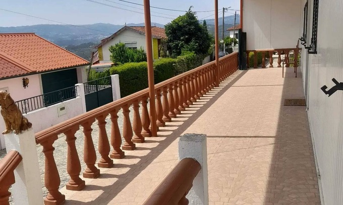 Molares House | Homerez - House with jacuzzi in Atei - 70 m²