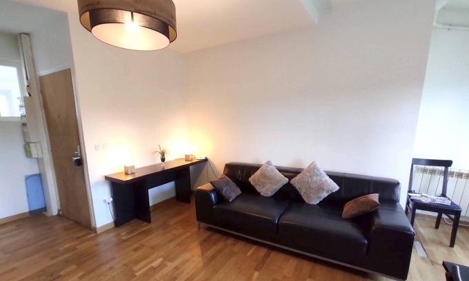 Citry Apartment | Homerez - Nice apartement for 6 ppl. with garden at Citry