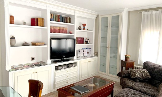 Old Town Apartment | Homerez - Nice appartement for 5 ppl. with terrace at Teruel