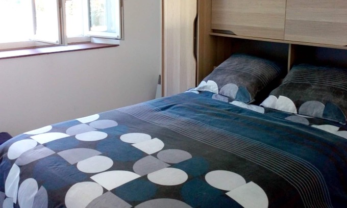Chevannes House | Homerez - Nice house for 5 ppl. with garden and terrace at Chevannes