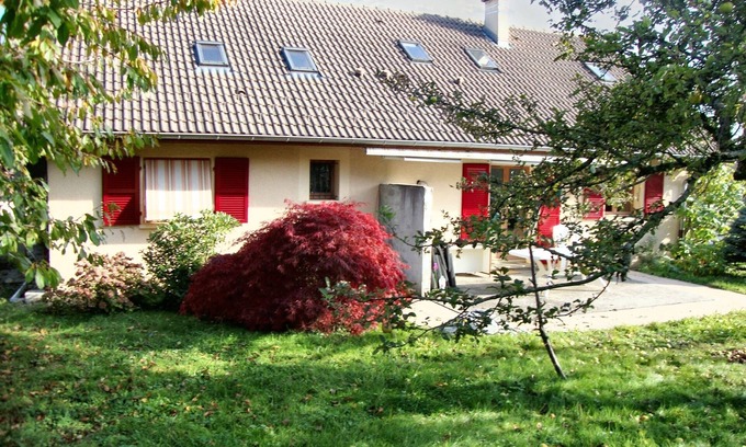 Peron House | Homerez - Spacious House in Péron - Terrace