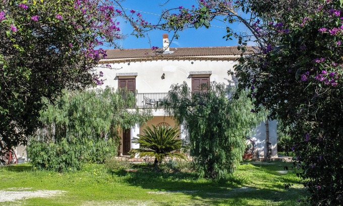Sciacca House | Homerez - Spacious house in Sciacca, sea view