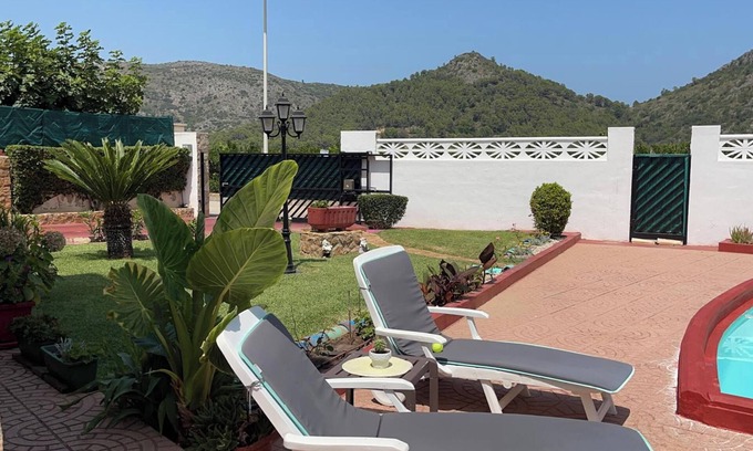 Gandia Villa | Homerez - Spacious villa with pool in Valencia 300m² ideal for 6 guests
