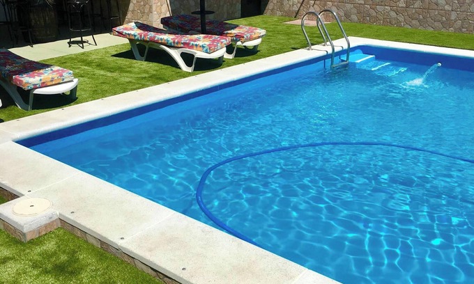 Mesas de Guadalora Villa | Homerez - Villa in Mesas de Guadalora