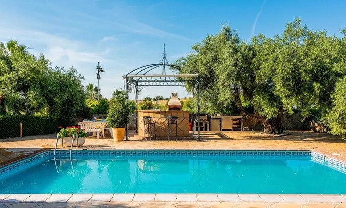 Villamartin Villa | Homerez - Villa in Villamartin