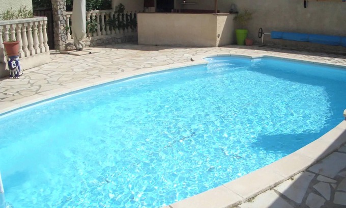 Poussan Villa | Homerez - Villa with Pool in Poussan