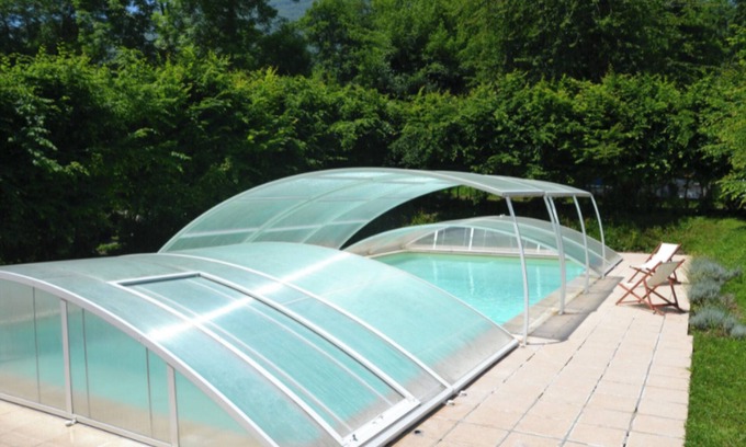 Gembrie House | Homerez - Welcoming House in Gembrie with Shared Pool