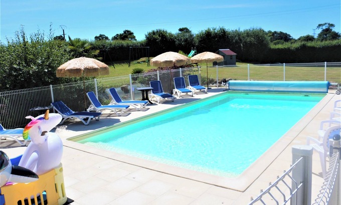 Nehou House | Homerez - Welcoming House in Néhou with Shared Pool
