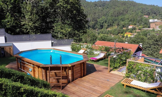 Arouca House | Homerez - Welcoming house with pool in Lomba