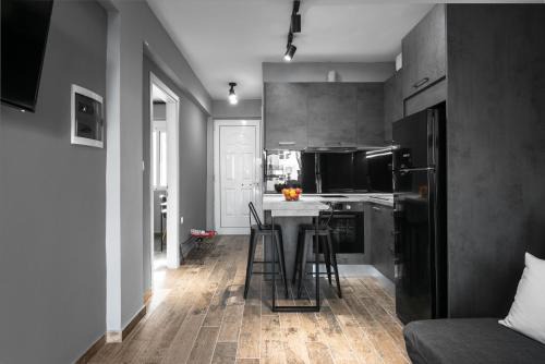 Kallithea Apartment | "HoMes" I, The aRt BoutiQue experience by Lou Lenny