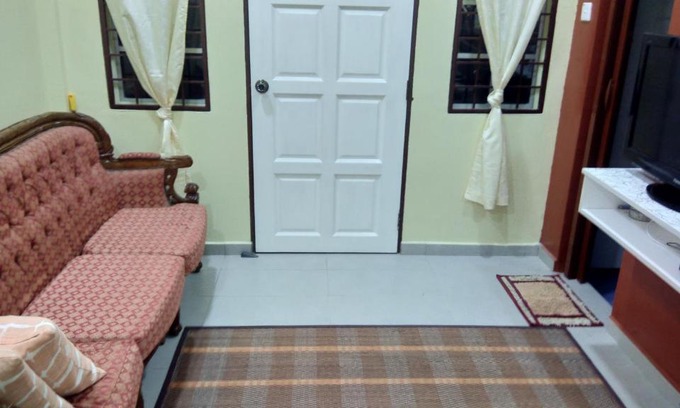 Pelabuhan Klang House | HOMESTAY KAMPUNG DELEK BARU, KLANG