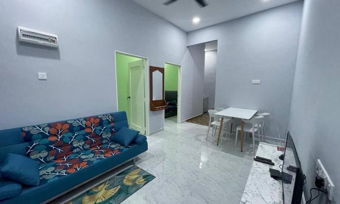 Kampung Titian Baru House | Homestay 4S