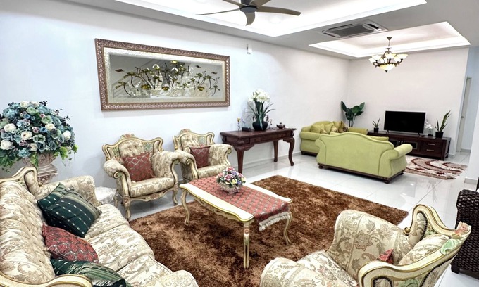 Shah Alam House | Homestay 7-12pax In Shah Alam