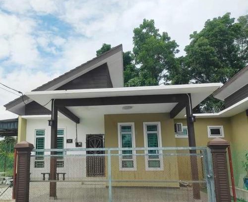 Pasir Puteh House | Homestay Amni