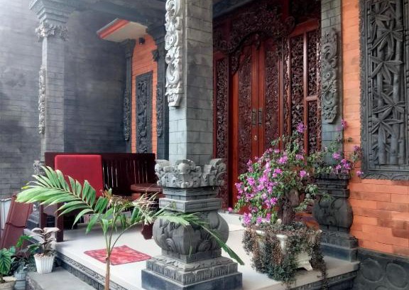 Rogojampi House | homestay Arriza