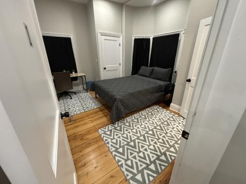 Dorchester House | HomeStay - B&B - Near South Boston - JFK-Umass Area