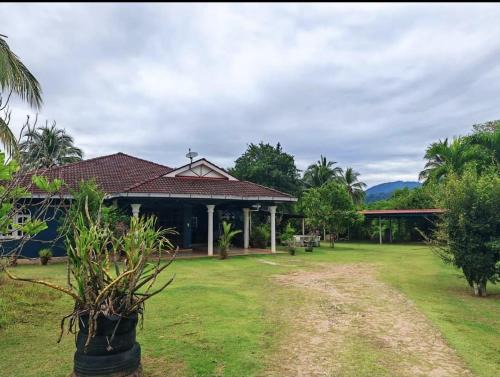 Kampung Hangus House | Homestay Bendang Becah