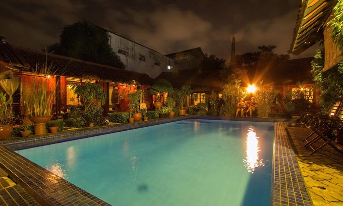 Prawirotaman House | Homestay bernuansa klasik dengan kolam renang dan taman