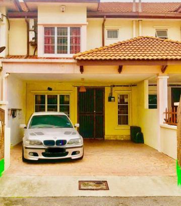 Batu Caves House | HOMESTAY GOMBAK PERMAI