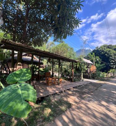 Chieng Chau House | Homestay Nhà Của Chi Food&Coffee