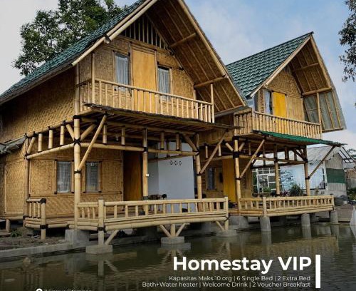 Jambelaer House | Homestay Nuansa Bambu di Kadudampit Sukabumi