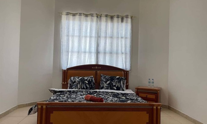 Al Ain Villa | Homestay. Set up furnished room in a villa