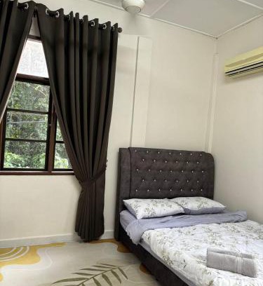 Kota Bharu Ski Chalet | Homestay Sri Redang