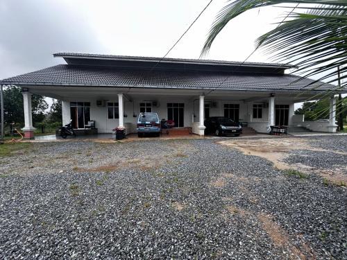 Kusial Apartment | Homestay Taman Hidayah Chawas