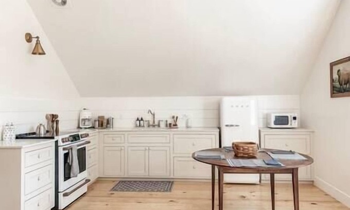 Sonora House | Homestead Barn Loft: Tesla Chargers