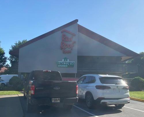 Bowmansville Hotel | HomeTowne Studios by Red Roof Buffalo - Niagara Airport