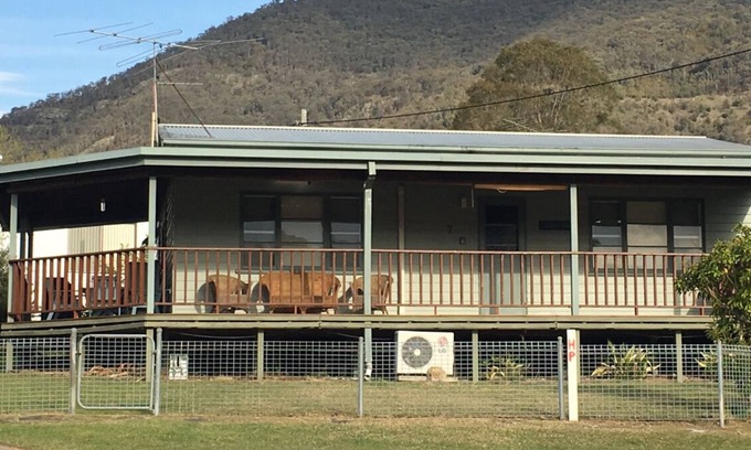 Talbingo House | Homewood Cottage, Talbingo