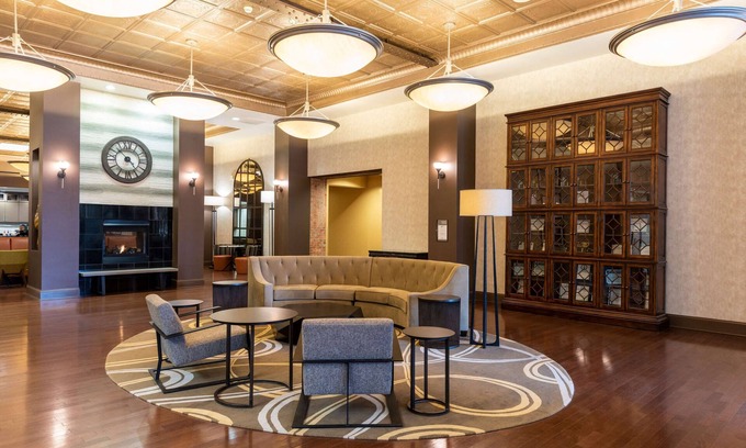 Wholesale District Hotel | Homewood Suites by Hilton Indianapolis-Downtown