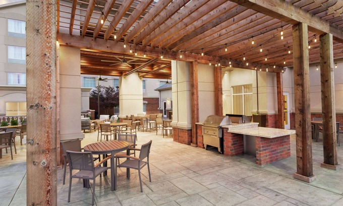 Fort Smith Hotel | Homewood Suites by Hilton Fort Smith