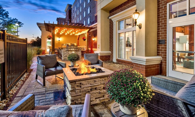 Beachwood Hotel | Homewood Suites by Hilton Cleveland-Beachwood