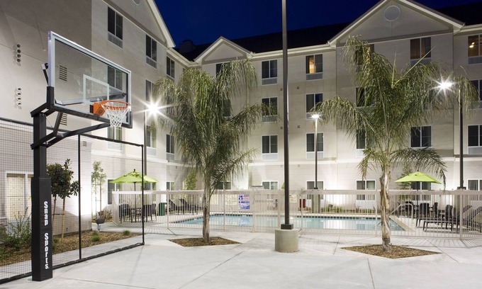 Clovis Hotel | Homewood Suites by Hilton Fresno Airport/Clovis, CA