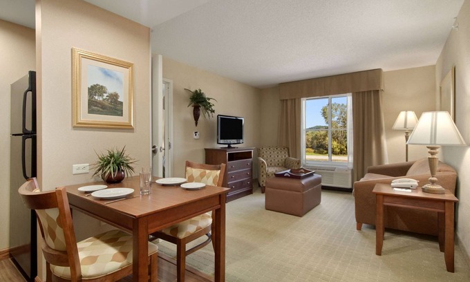 Fishers Hotel | Homewood Suites by Hilton Rochester - Victor