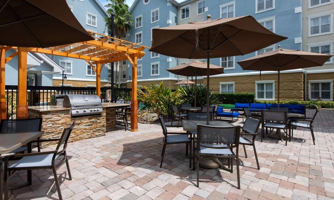 Lake Mary Hotel | Homewood Suites by Hilton Lake Mary Orlando North