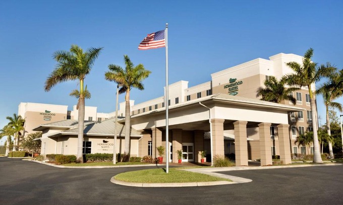 Biggar Hotel | Homewood Suites Fort Myers Airport - FGCU