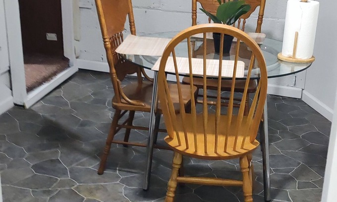 Pine Point Apartment | HOMEY HOMEY