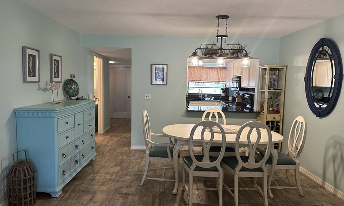 Riverhaven Village Villa | Homosassa River Retreat
