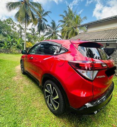 Matugama Boat Rental | Honda Vezel RS