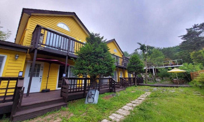Bongpyeong House | Honey Bear Pension
