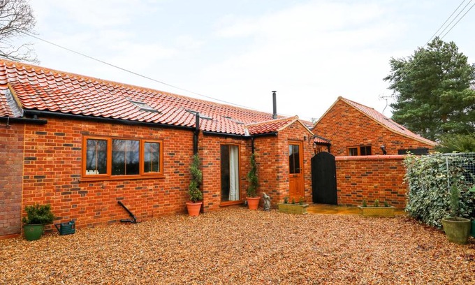 Fulmodeston House | Honey Buzzard Barn