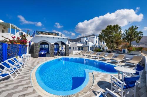 Perivolos Apartment | Honeymoon Beach Studios