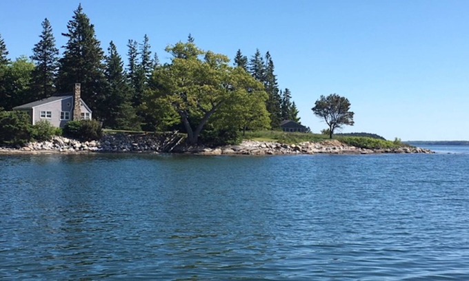 Pleasant Point Cottage | Honeymoon Cottage (pet-friendly)