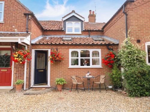 Swaffham House | Honeysuckle Cottage