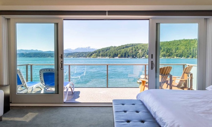 Union House | Hood Canal Resort in Union, WA, Luxury Lookout (up to 5 guests)