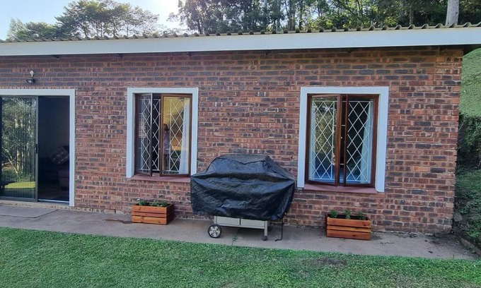 Drummond Apartment | Hoopoe Cottage