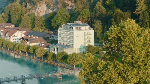 Unterseen Hotel | HOP Apartments & Suites
