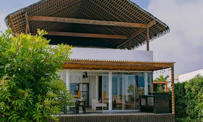 Ica Villa | HOP Malibu: luxury beachfront in Chincha